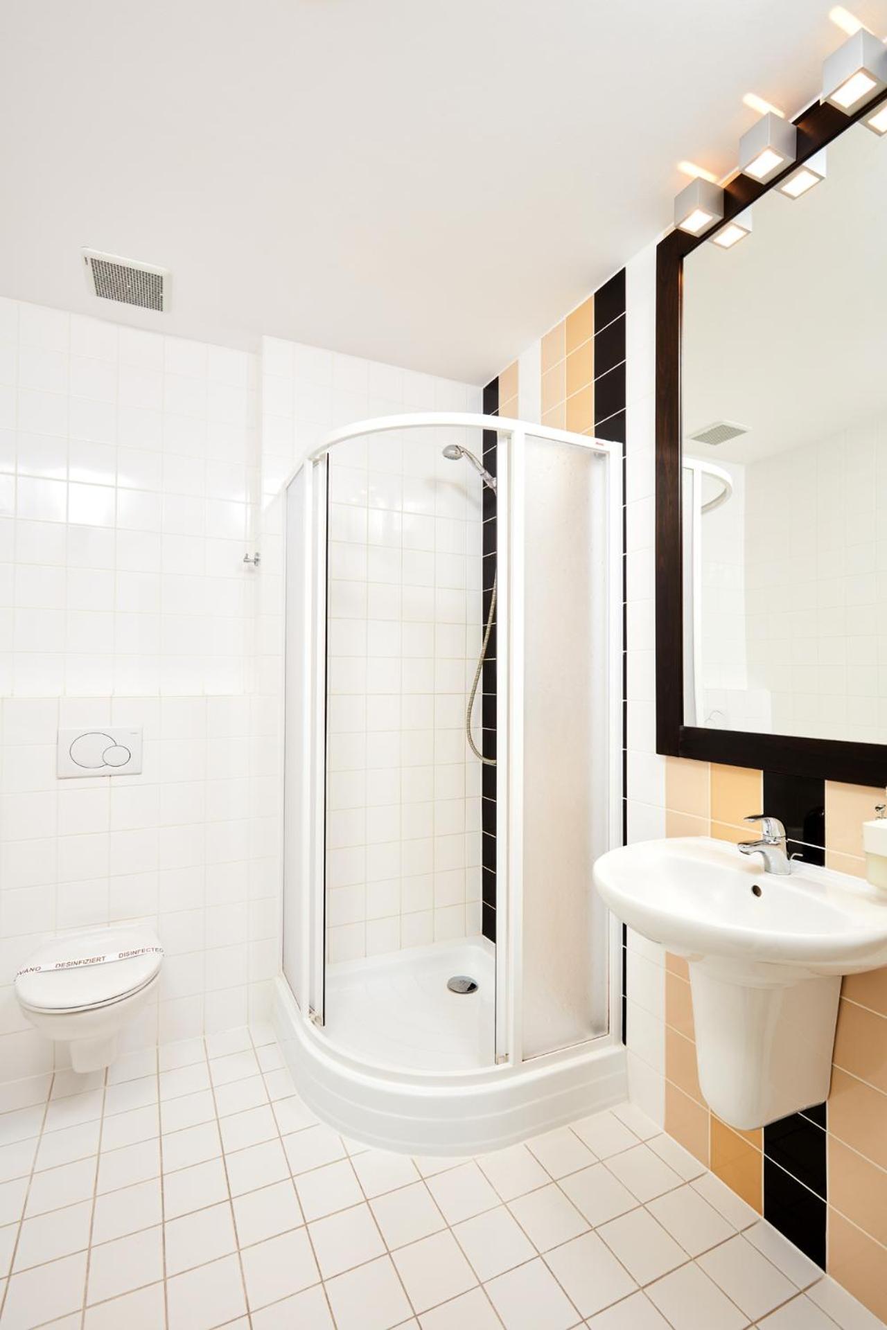 Hotel Rottal Otrokovice Dış mekan fotoğraf
