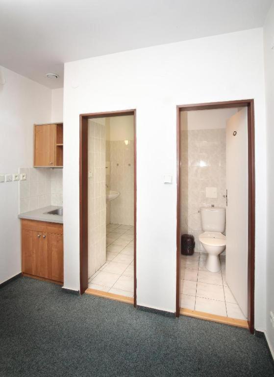 Hotel Rottal Otrokovice Dış mekan fotoğraf