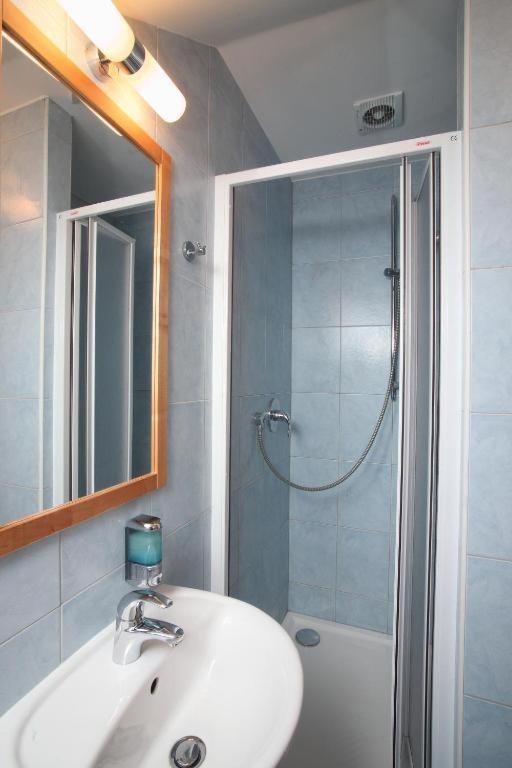 Hotel Rottal Otrokovice Dış mekan fotoğraf